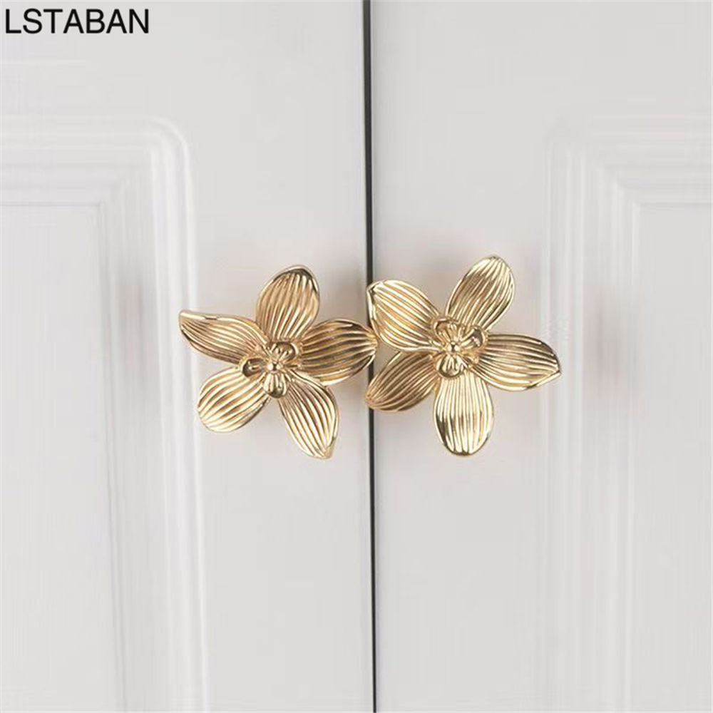 Bloemvormige massief gouden ke - Furniture Hardware Black recensie en prijs